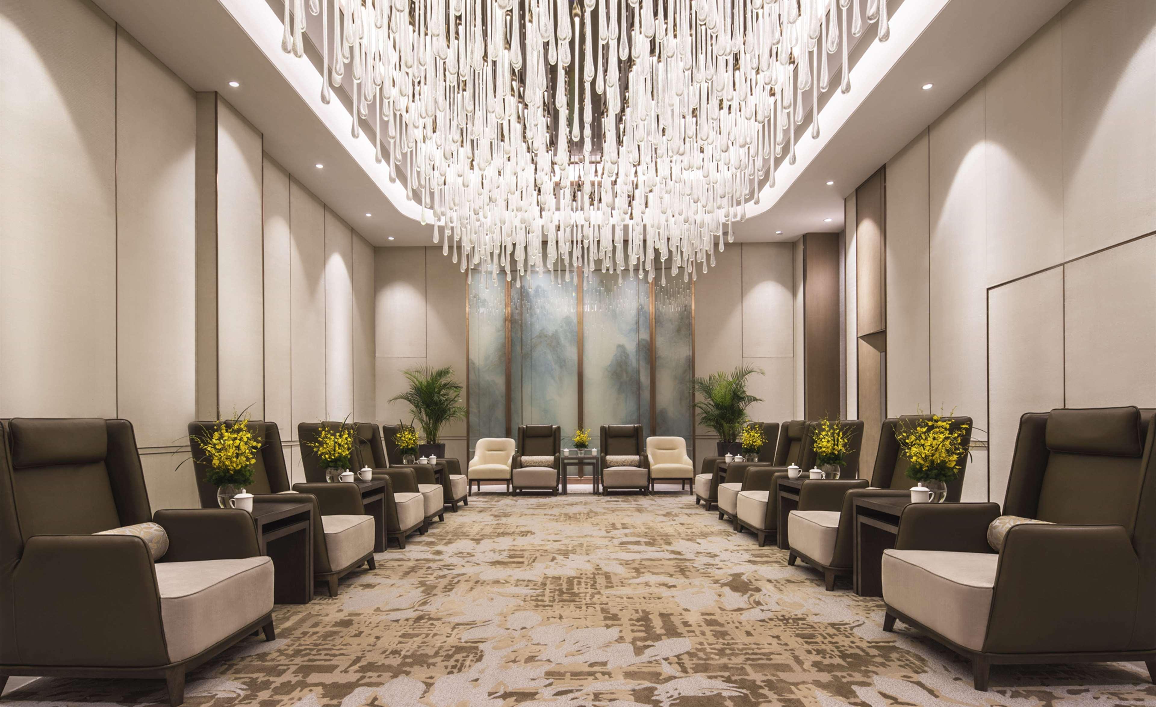 ดับเบิลทรี บาย ฮิลตัน โฮเต็ล เซินเจิ้น หลงหัว Hotel ภายนอก รูปภาพ