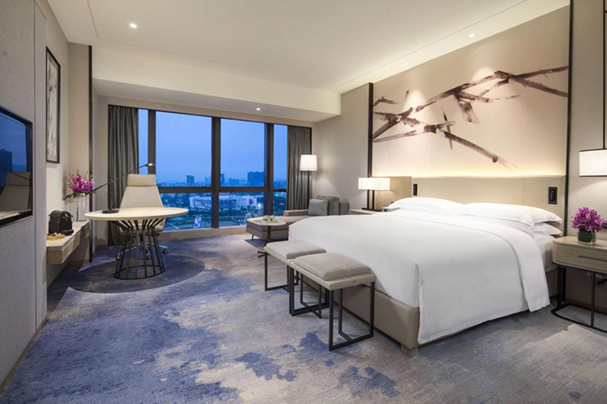 ดับเบิลทรี บาย ฮิลตัน โฮเต็ล เซินเจิ้น หลงหัว Hotel ภายนอก รูปภาพ